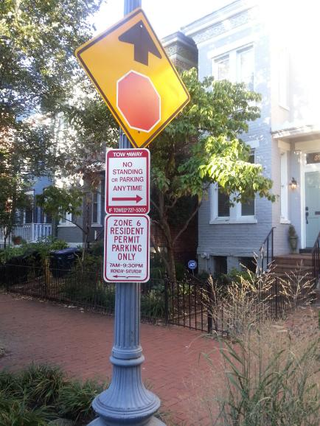 Illustration for article titled 11 Signs Your Hood Is Being Gentrified